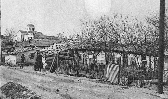 175. Τμήμα ξύλινων θαλάμων προσφυγικού συνοικισμού Καλαμαριάς